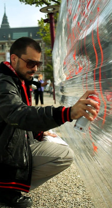 kanos paint a cellograff in amsterdam