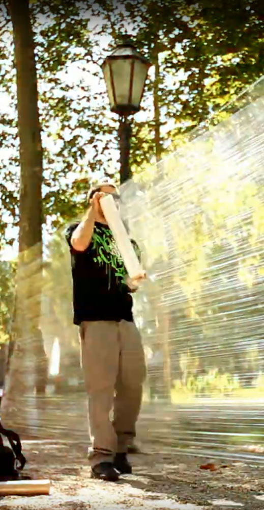 alex kanos make a cellograff in zagreb